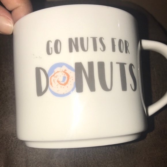 NWT Donut ceramic mug - Picture 3 of 6